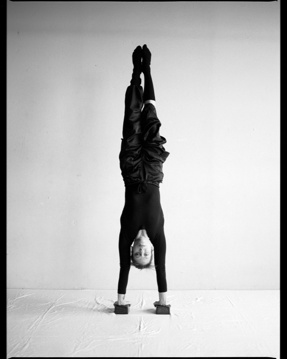 handstand class Berlin